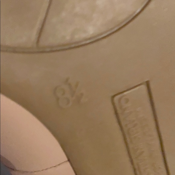 Nude Pumps - Picture 4 of 4